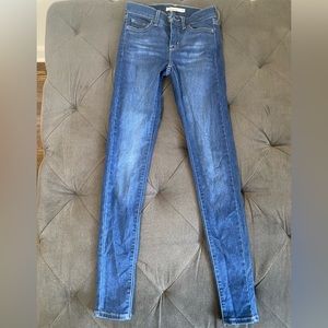 LEVI’S 710 SUPER SKINNY WOMEN'S JEANS